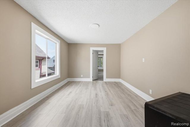 2601 Belmont Street, Hamtramck, MI 48212