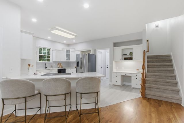 420 Chamberlain Park Ln, Franklin, TN 37069