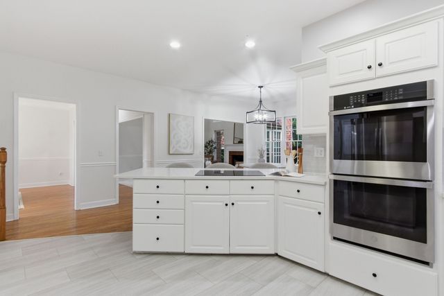 420 Chamberlain Park Ln, Franklin, TN 37069
