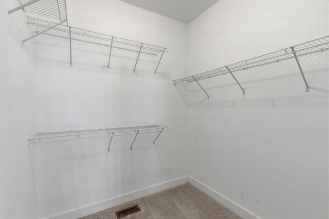 420 Chamberlain Park Ln, Franklin, TN 37069