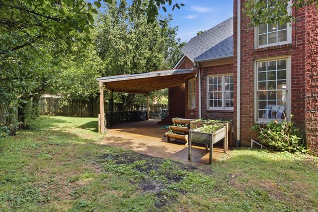 420 Chamberlain Park Ln, Franklin, TN 37069