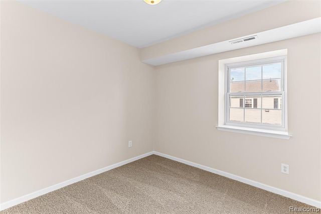 2260 N Hix Road, Westland, MI 48185