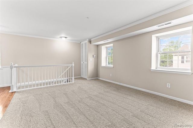 2260 N Hix Road, Westland, MI 48185