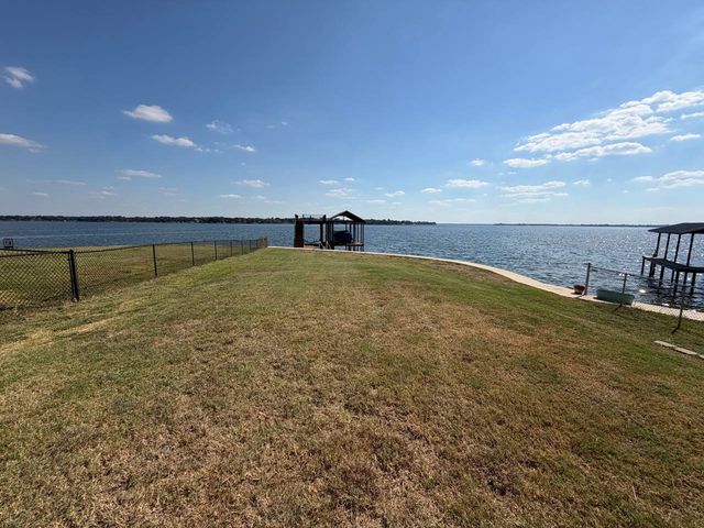 163 Palisade Drive, Mabank, TX 75156