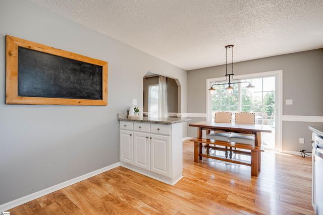 163 Summer Lady Lane, Boiling Springs, SC 29316