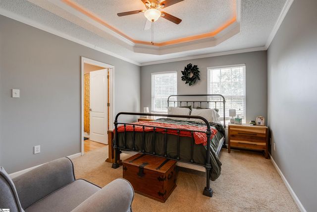 163 Summer Lady Lane, Boiling Springs, SC 29316