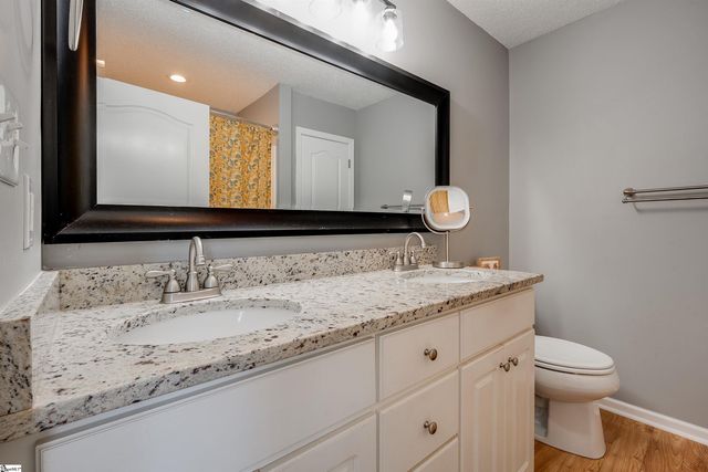 163 Summer Lady Lane, Boiling Springs, SC 29316