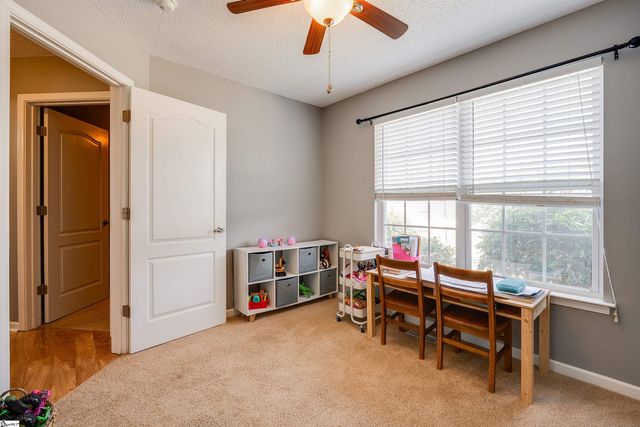 163 Summer Lady Lane, Boiling Springs, SC 29316