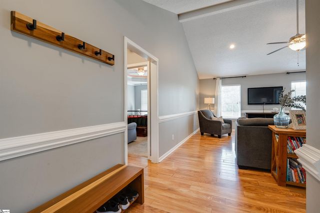 163 Summer Lady Lane, Boiling Springs, SC 29316