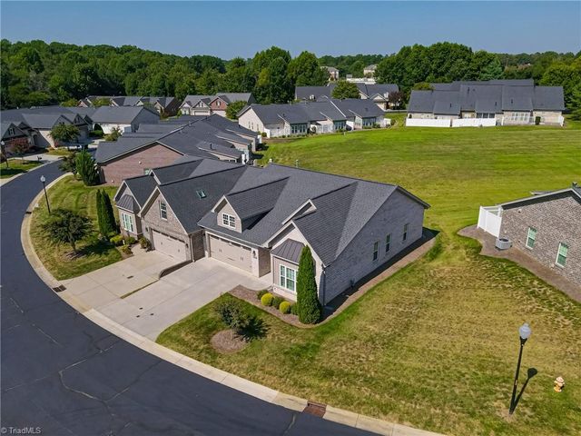 225 Collingswood Drive, Winston-salem, NC 27127