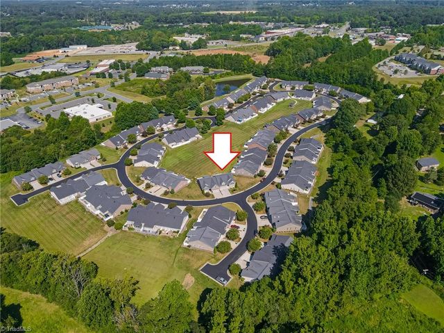 225 Collingswood Drive, Winston-salem, NC 27127