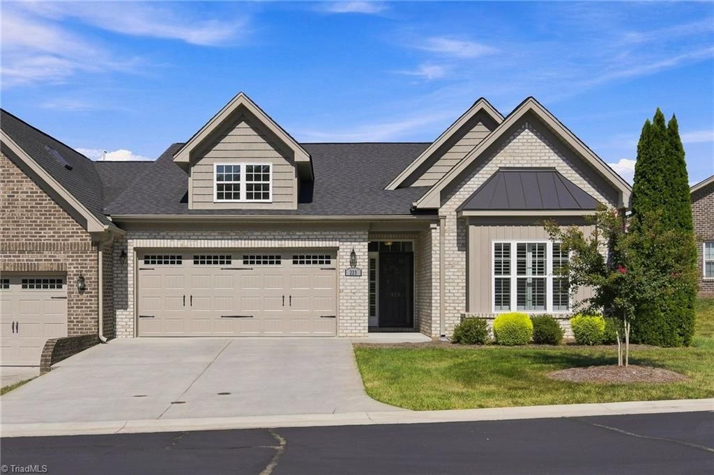 225 Collingswood Drive, Winston-salem, NC 27127