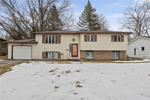 208 Mount Ridge Circle, Greece, NY 14616