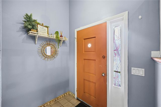 208 Mount Ridge Circle, Greece, NY 14616