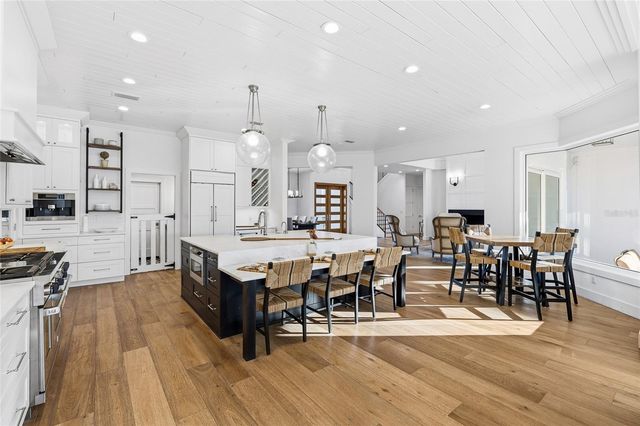 951 S BAYSHORE BOULEVARD, Safety Harbor, FL 34695