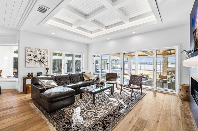 951 S BAYSHORE BOULEVARD, Safety Harbor, FL 34695