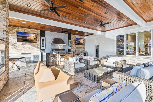 951 S BAYSHORE BOULEVARD, Safety Harbor, FL 34695