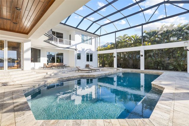 951 S BAYSHORE BOULEVARD, Safety Harbor, FL 34695