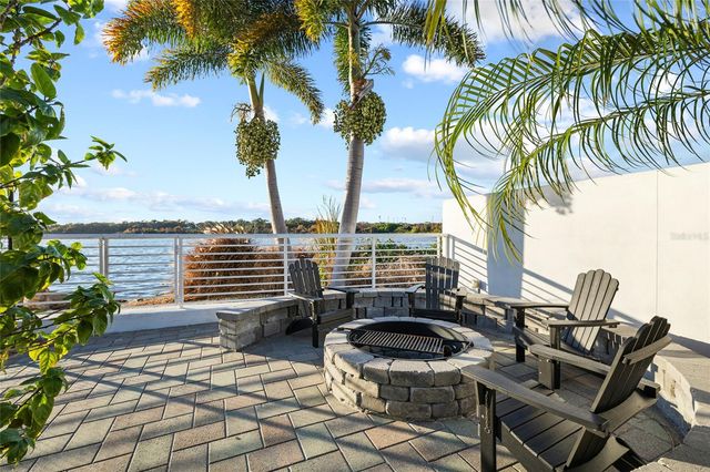 951 S BAYSHORE BOULEVARD, Safety Harbor, FL 34695