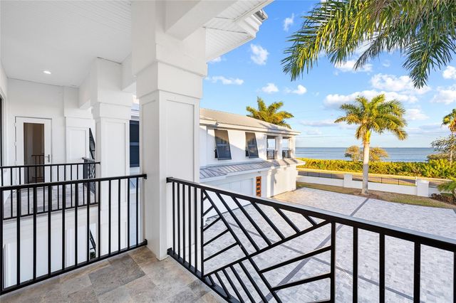 951 S BAYSHORE BOULEVARD, Safety Harbor, FL 34695