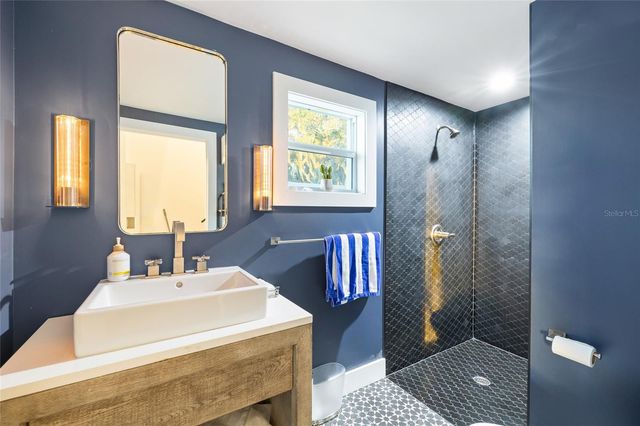 951 S BAYSHORE BOULEVARD, Safety Harbor, FL 34695