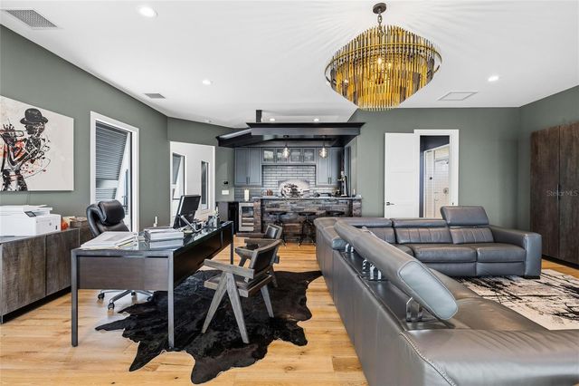 951 S BAYSHORE BOULEVARD, Safety Harbor, FL 34695