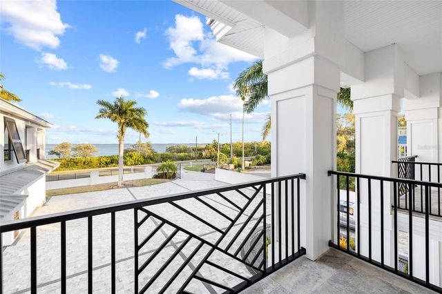 951 S BAYSHORE BOULEVARD, Safety Harbor, FL 34695