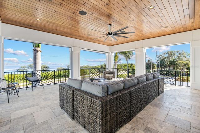 951 S BAYSHORE BOULEVARD, Safety Harbor, FL 34695