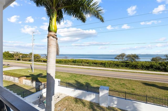 951 S BAYSHORE BOULEVARD, Safety Harbor, FL 34695