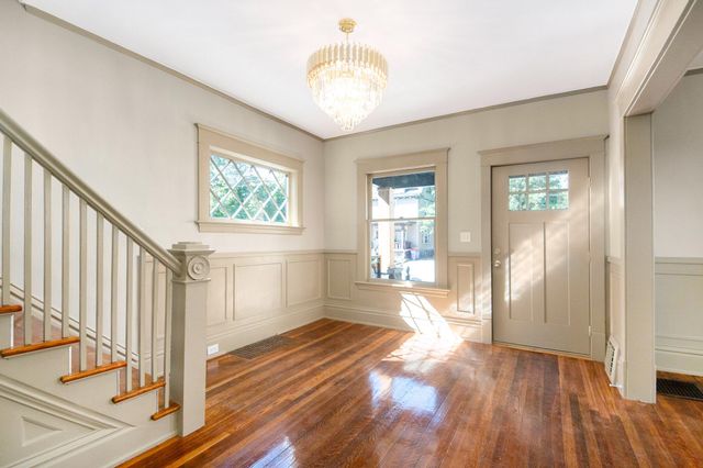 70 Grand Avenue Ne, City Of Grand Rapids, MI 49503