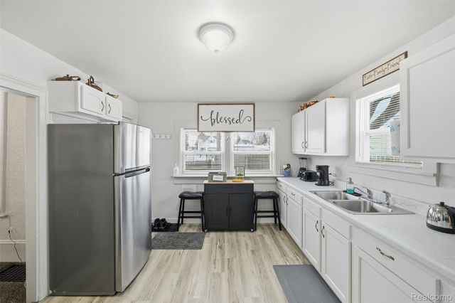 1134 Water Street, Port Huron, MI 48060