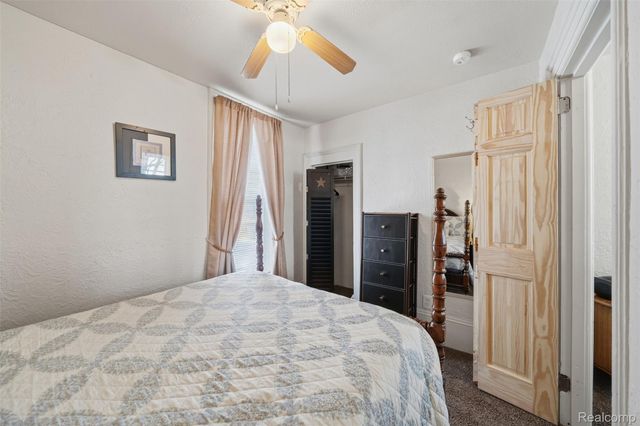 1134 Water Street, Port Huron, MI 48060