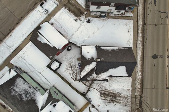 1134 Water Street, Port Huron, MI 48060