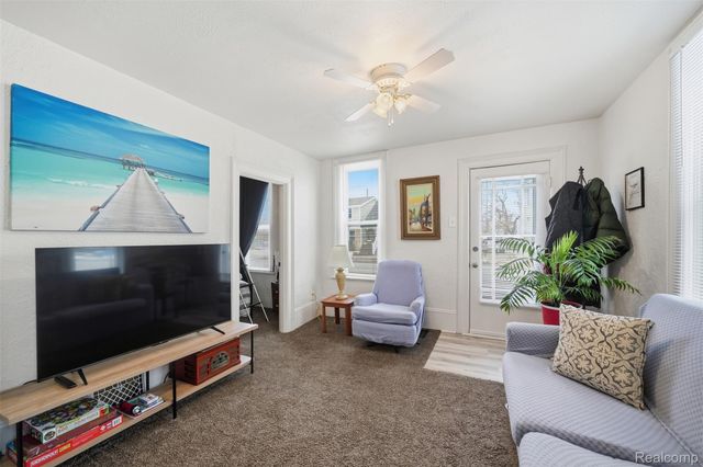 1134 Water Street, Port Huron, MI 48060