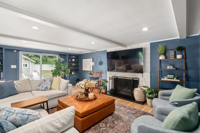 57 Marlboro Road, Sudbury, MA 01776