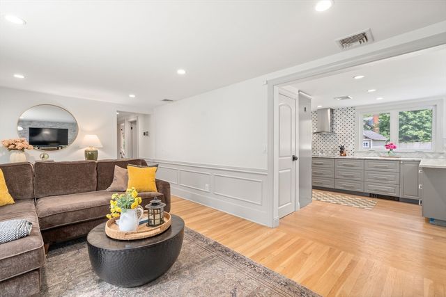 57 Marlboro Road, Sudbury, MA 01776