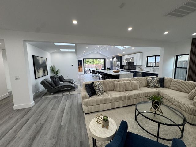 3211 Pentland Court, San Jose, CA 95148