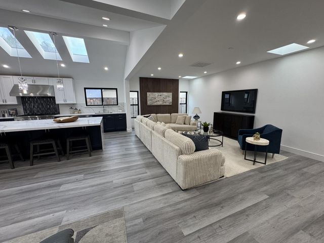 3211 Pentland Court, San Jose, CA 95148