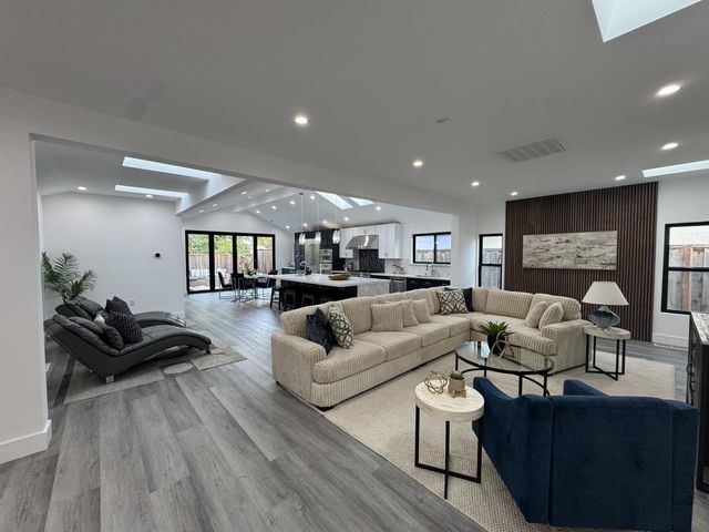 3211 Pentland Court, San Jose, CA 95148