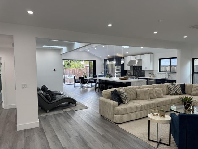 3211 Pentland Court, San Jose, CA 95148