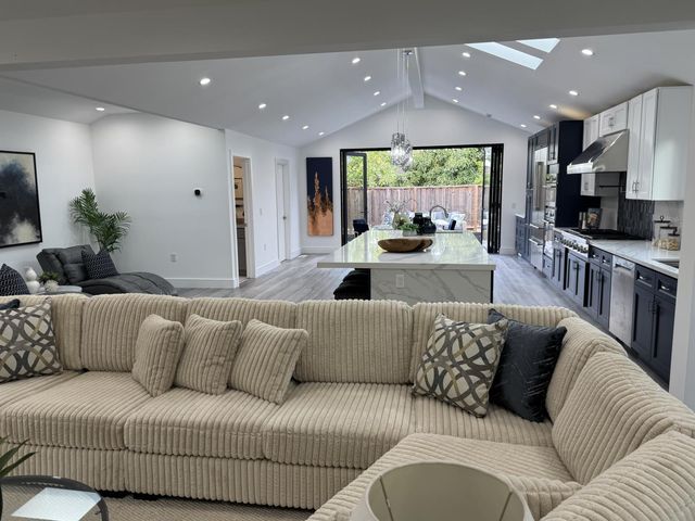 3211 Pentland Court, San Jose, CA 95148