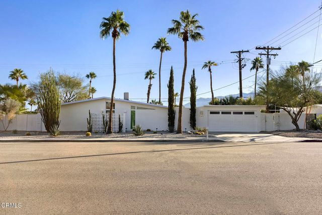 795 E Racquet Club Road, Palm Springs, CA 92262
