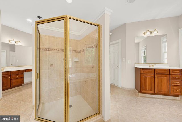 9860 PALACE GREEN WAY, Vienna, VA 22181