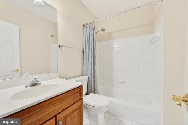 9860 PALACE GREEN WAY, Vienna, VA 22181
