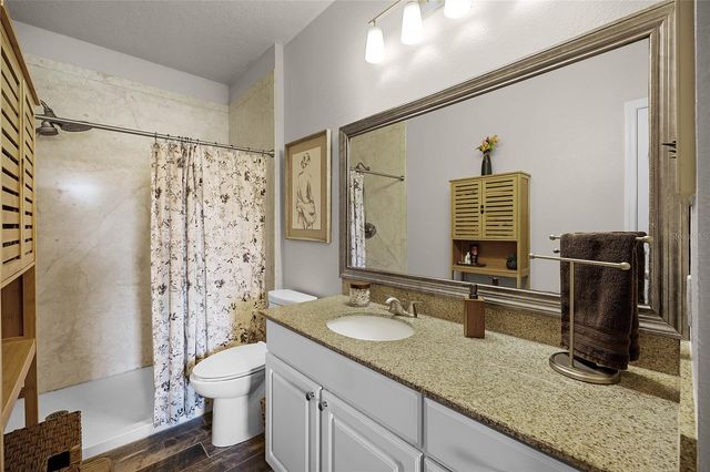 430 SOUTHERN PECAN CIRCLE 207, Winter Garden, FL 34787