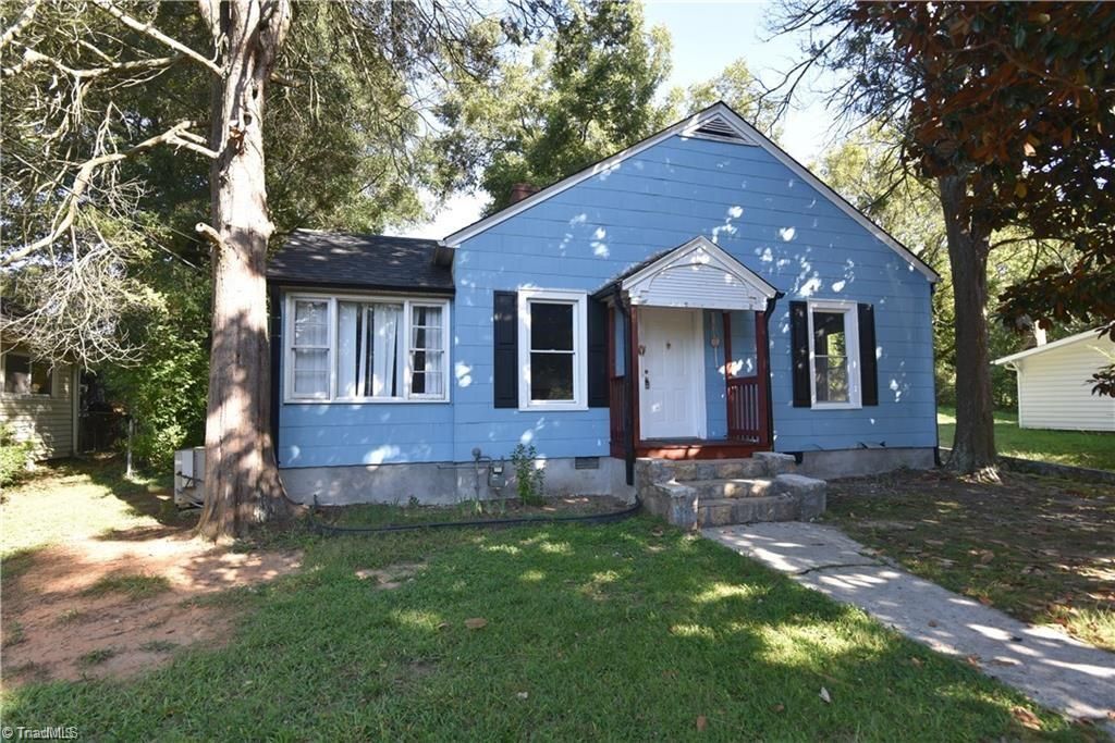 2411 Sink Street, Winston-salem, NC 27107