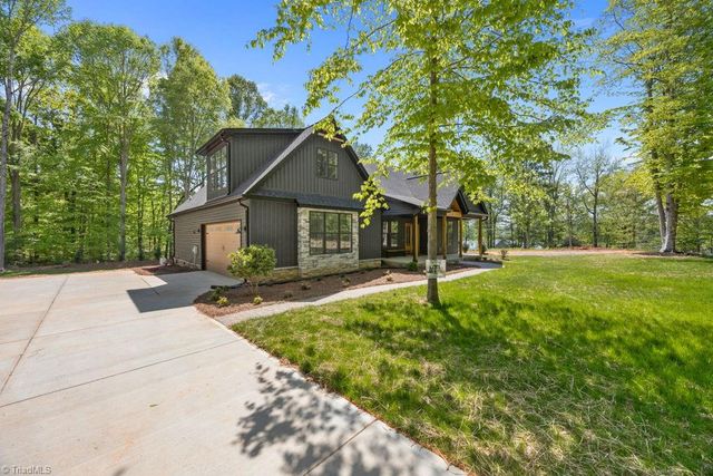 151 Lake Drive 6, Lexington, NC 27292