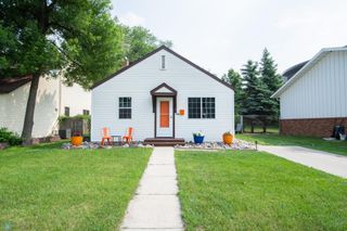 1530 11th Avenue S, Fargo, ND 58103