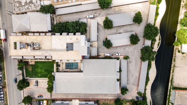 831 S Flores St Ste 3216, San Antonio, TX 78204