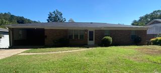 15 Indian Trail, Little Rock, AR 72207